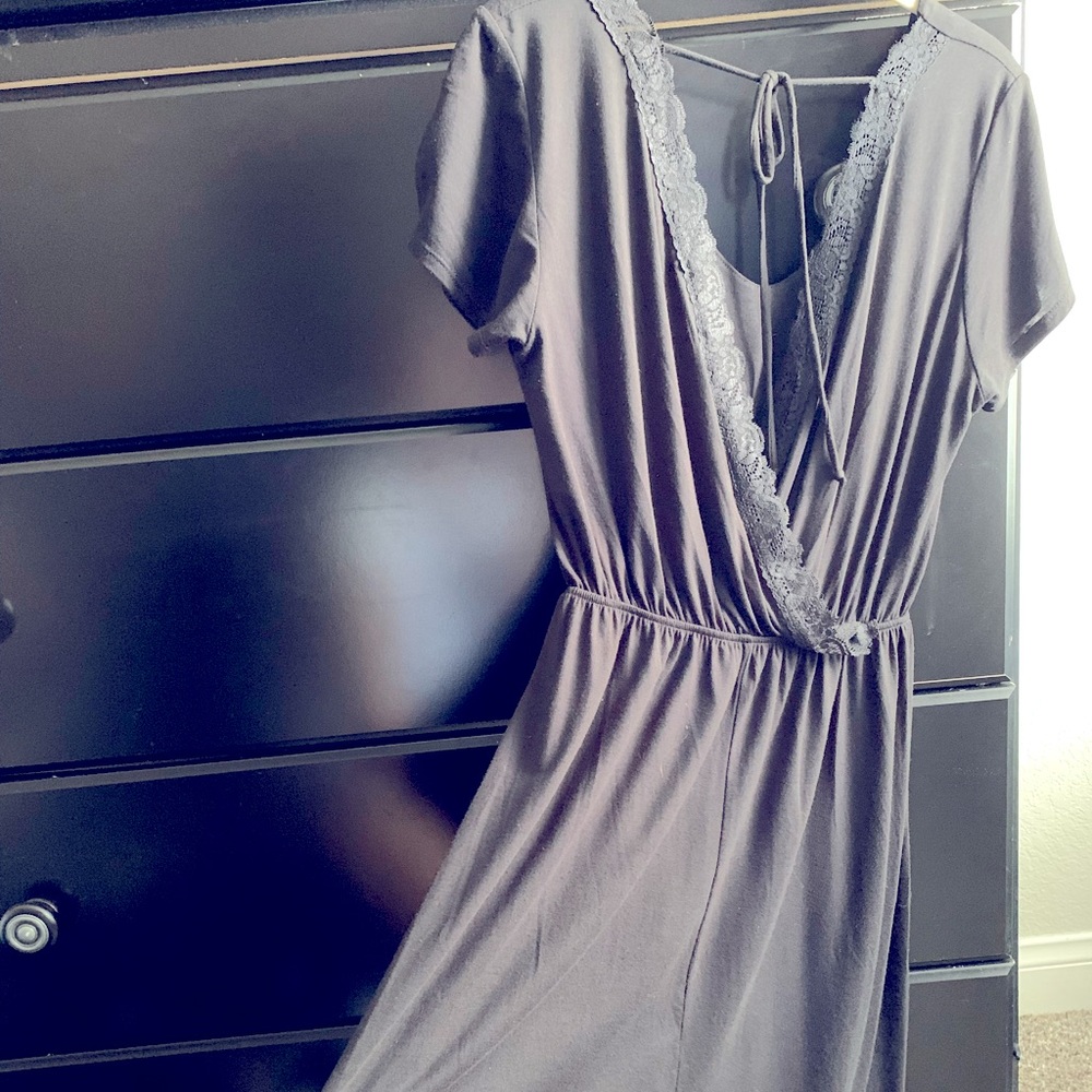 Francesca’s Black Lace Tie Back Sleeve Dress S